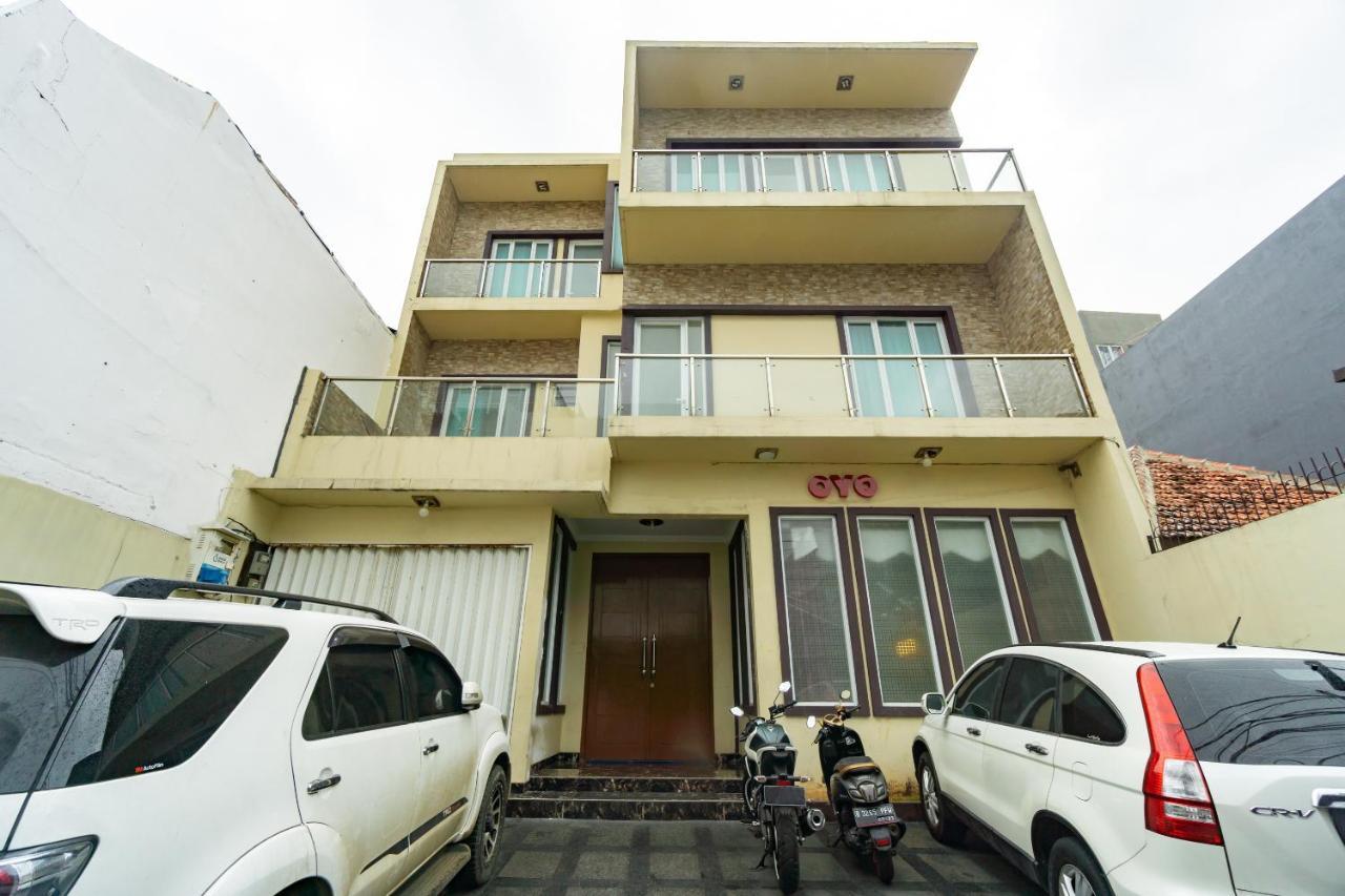 Oyo 2357 Syariah Grand Raudhah Hotel Jakarta Buitenkant foto