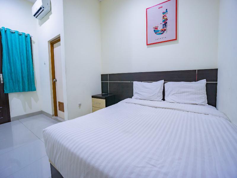 Oyo 2357 Syariah Grand Raudhah Hotel Jakarta Buitenkant foto